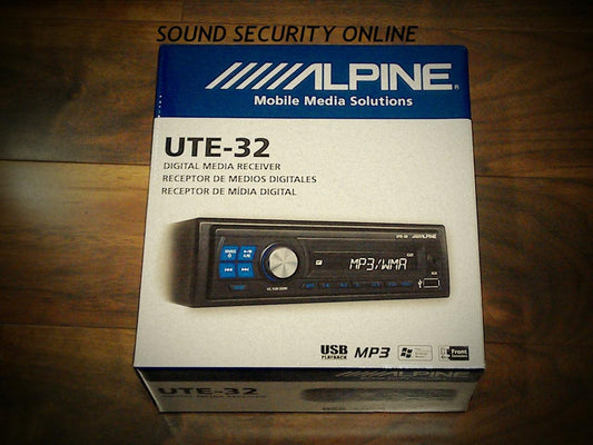 Alpine UTE-32 USB/MP3/AUX/WMA Car Media Player (Single Din) - Box Damaged
